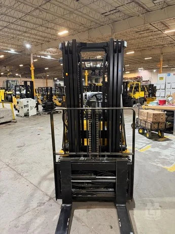 2023 Caterpillar GC30N 6,000 lb LPG Forklift