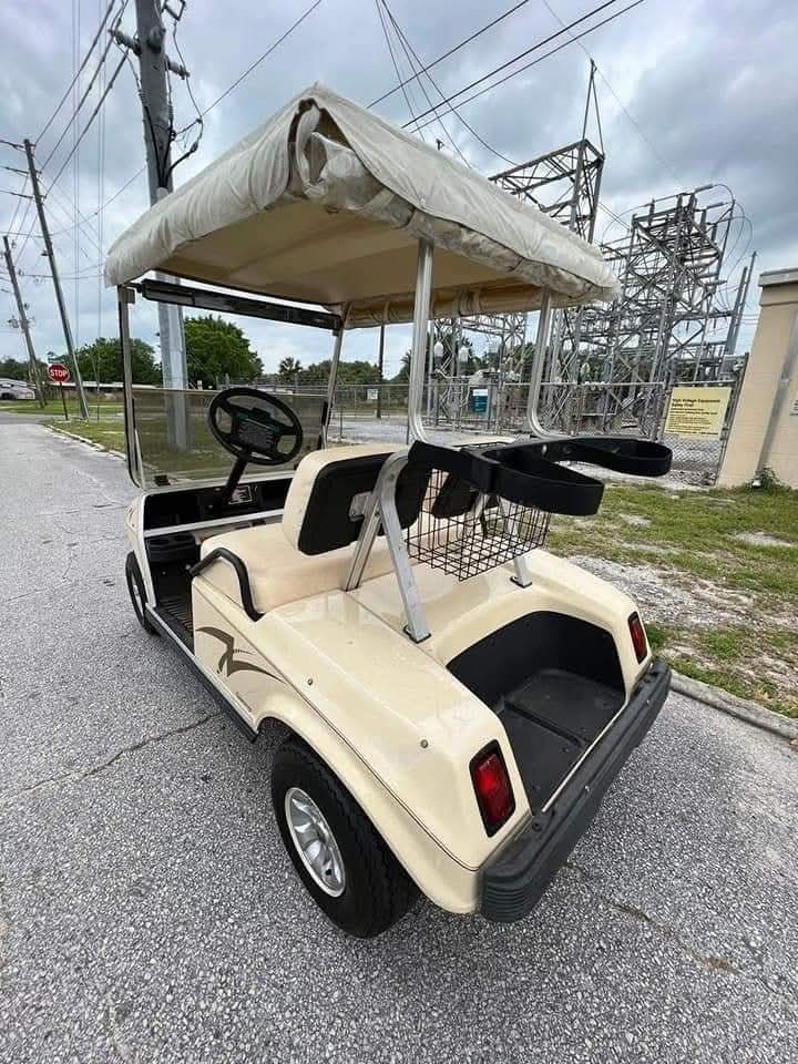 Club Car DS 48V Electric Golf Cart - Image 5
