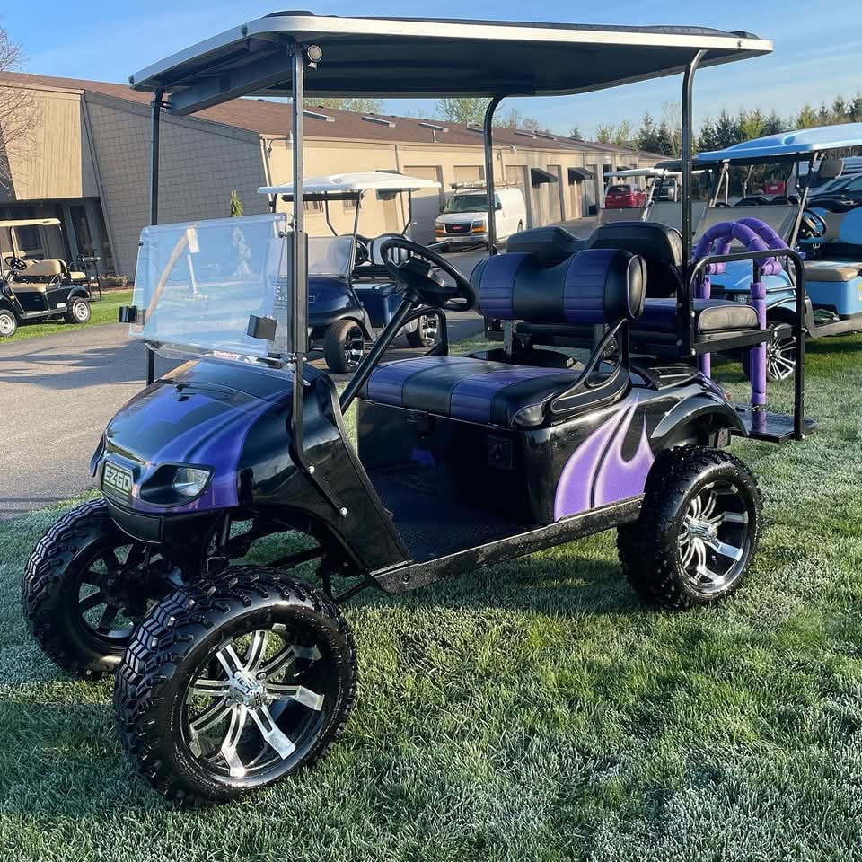 Custom EZ-GO TXT 48V Electric Golf Car - Image 3