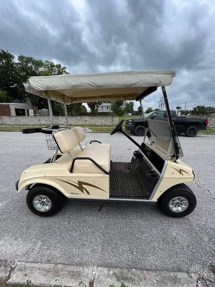 Club Car DS 48V Electric Golf Cart - Image 4