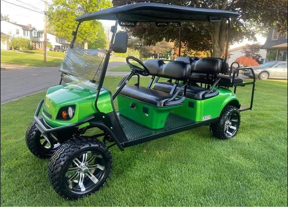 2020 EZ-GO Express L6 Gas Golf Cart – Like New, EFI Powered