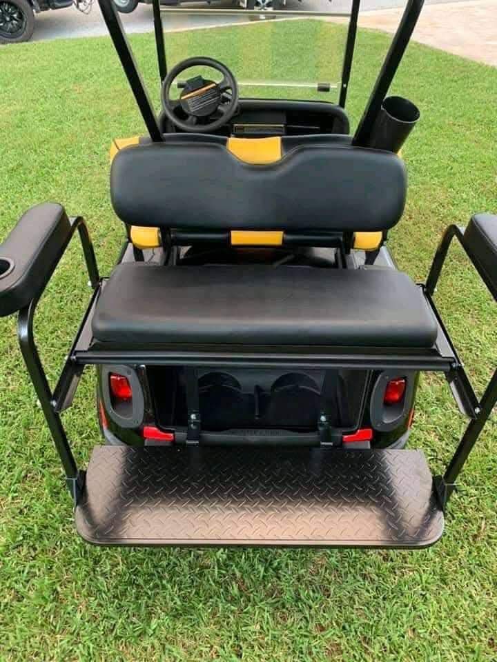 2014 EZ-GO RXV 48V Electric Golf Cart - Image 4