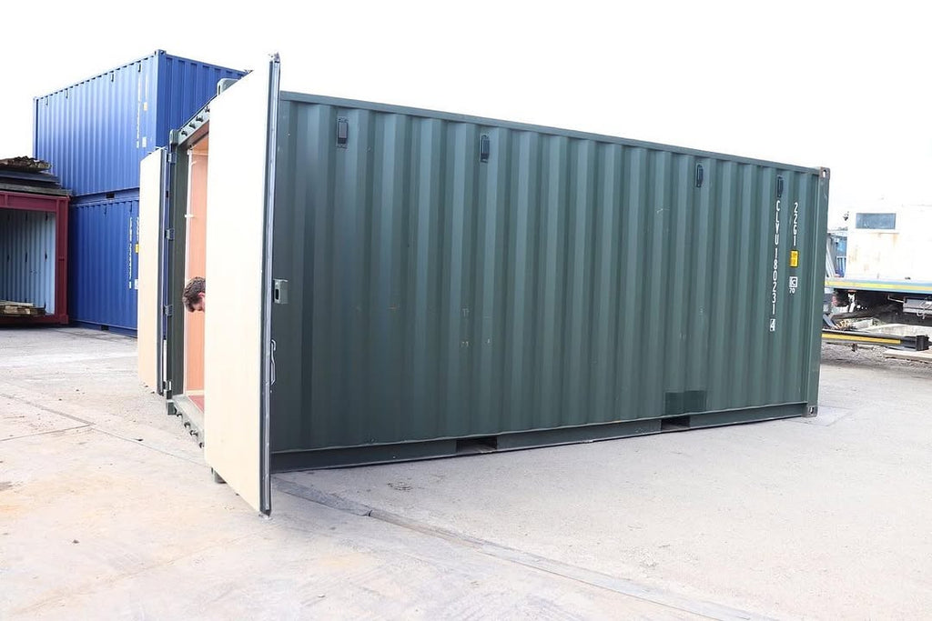 20ft Storage Container with Shelving