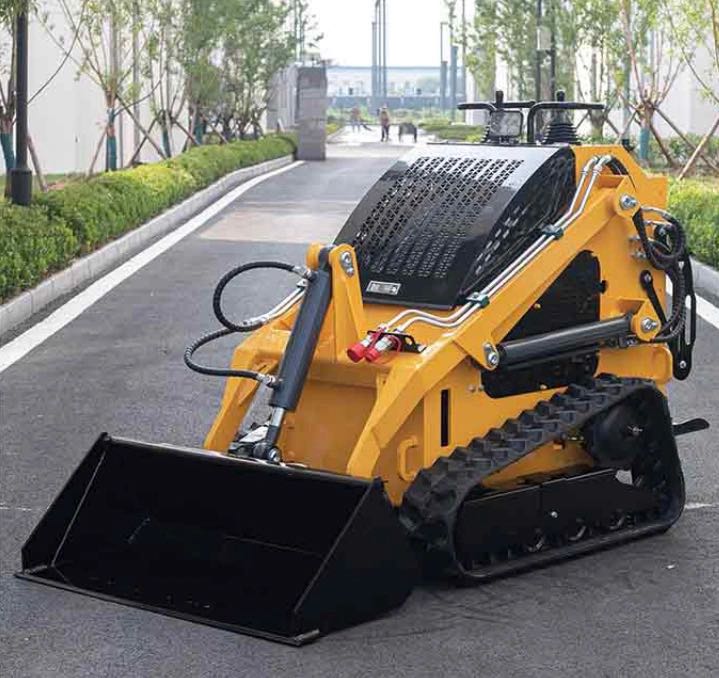360–380kg Mini Crawler Skid Steer Loader - Image 3