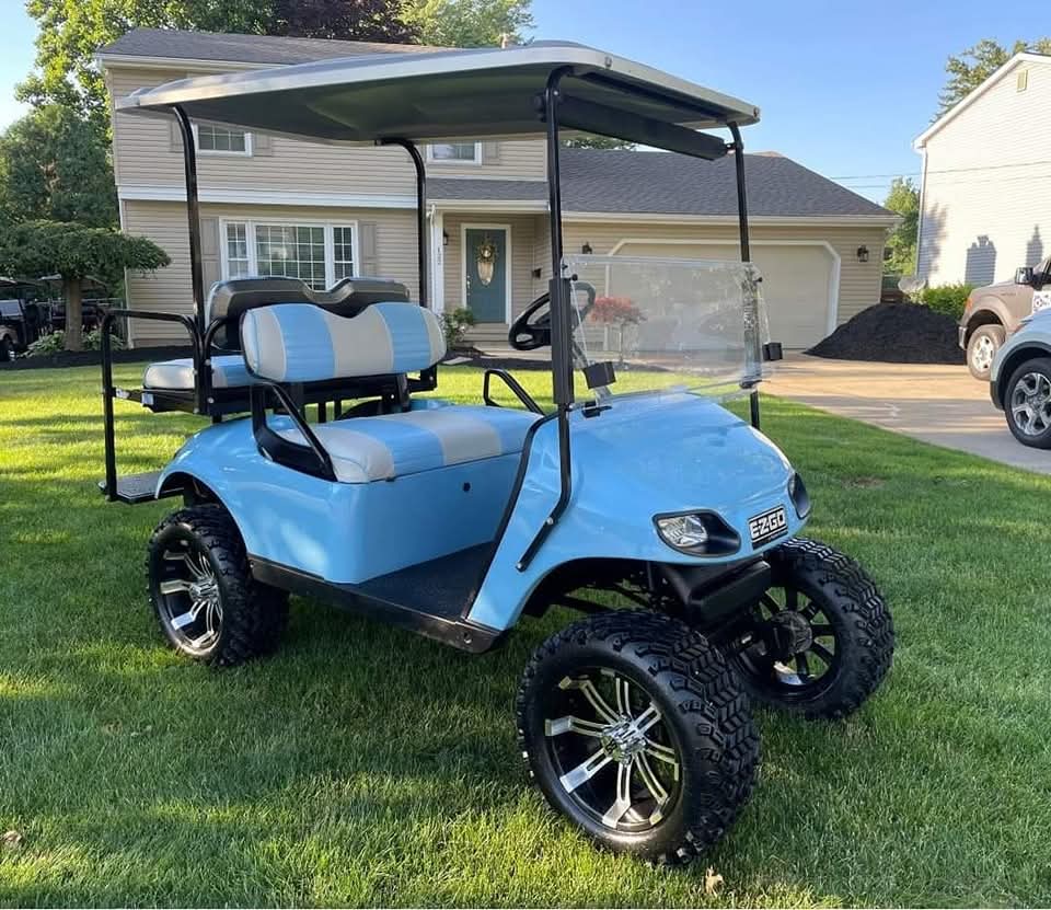 EZ-GO TXT-48 Electric Golf Cart – Baby Blue - Image 3
