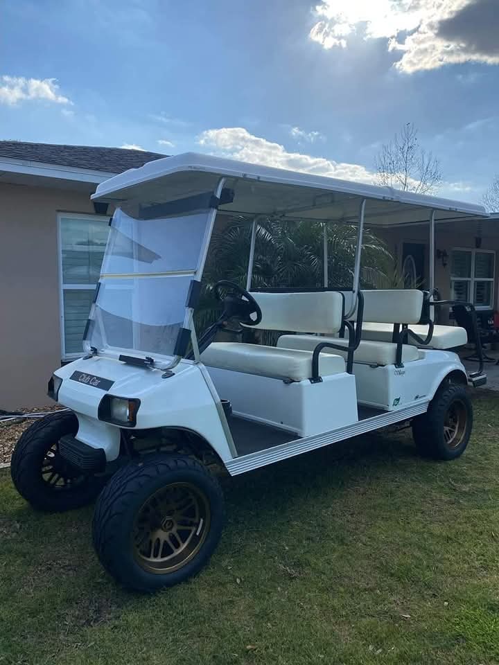 2018 Club Car Villager 6-Seater Golf Cart