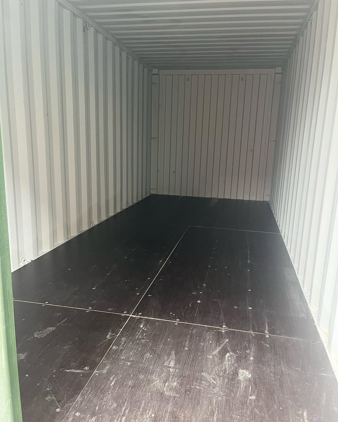 Standard Shipping Containers – 10ft, 20ft & 40ft