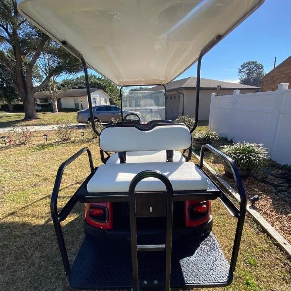 EZ-GO TXT 48V Electric Golf Cart - Image 9