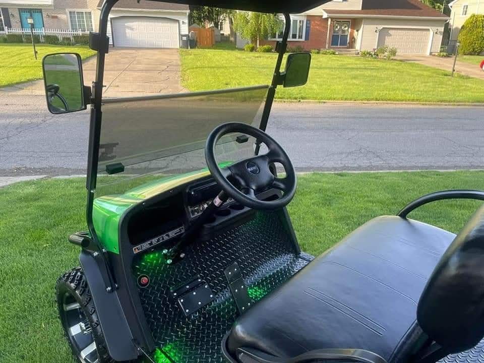2020 EZ-GO Express L6 Gas Golf Cart – Like New, EFI Powered - Image 9