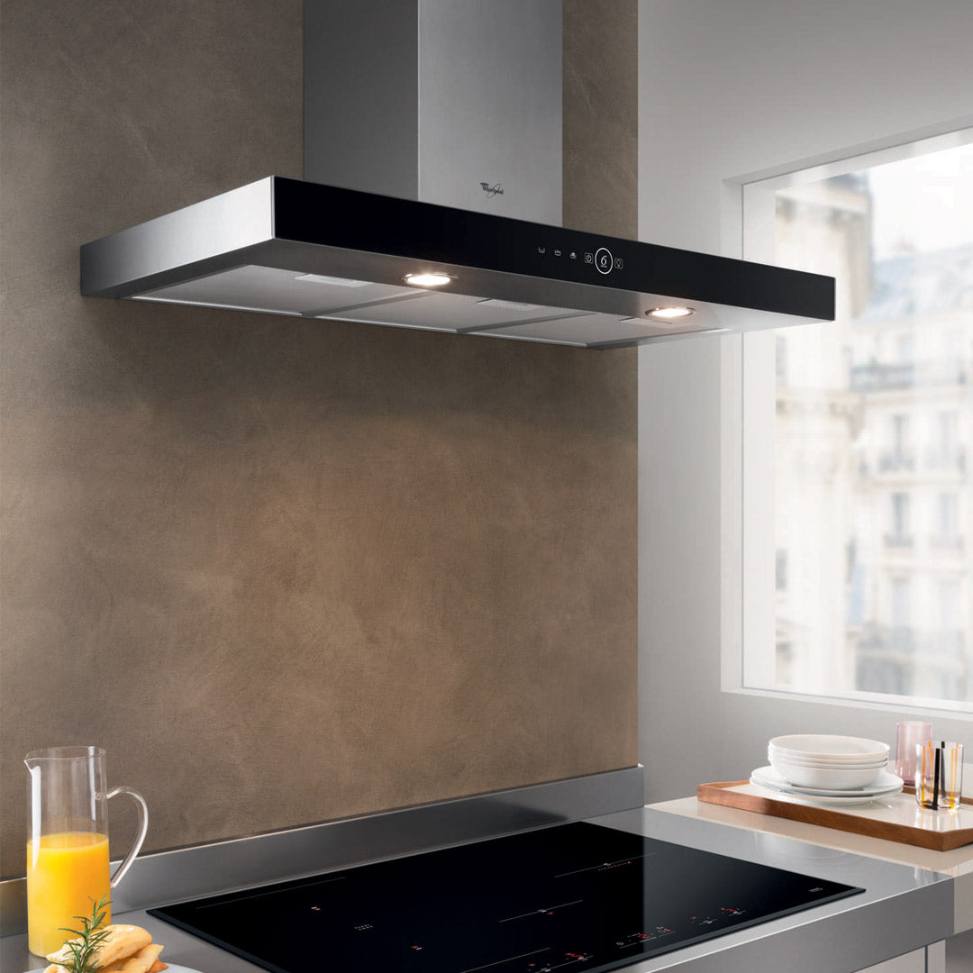 WHIRLPOOL 90cm Wall-Mounted Extractor AKR759IX