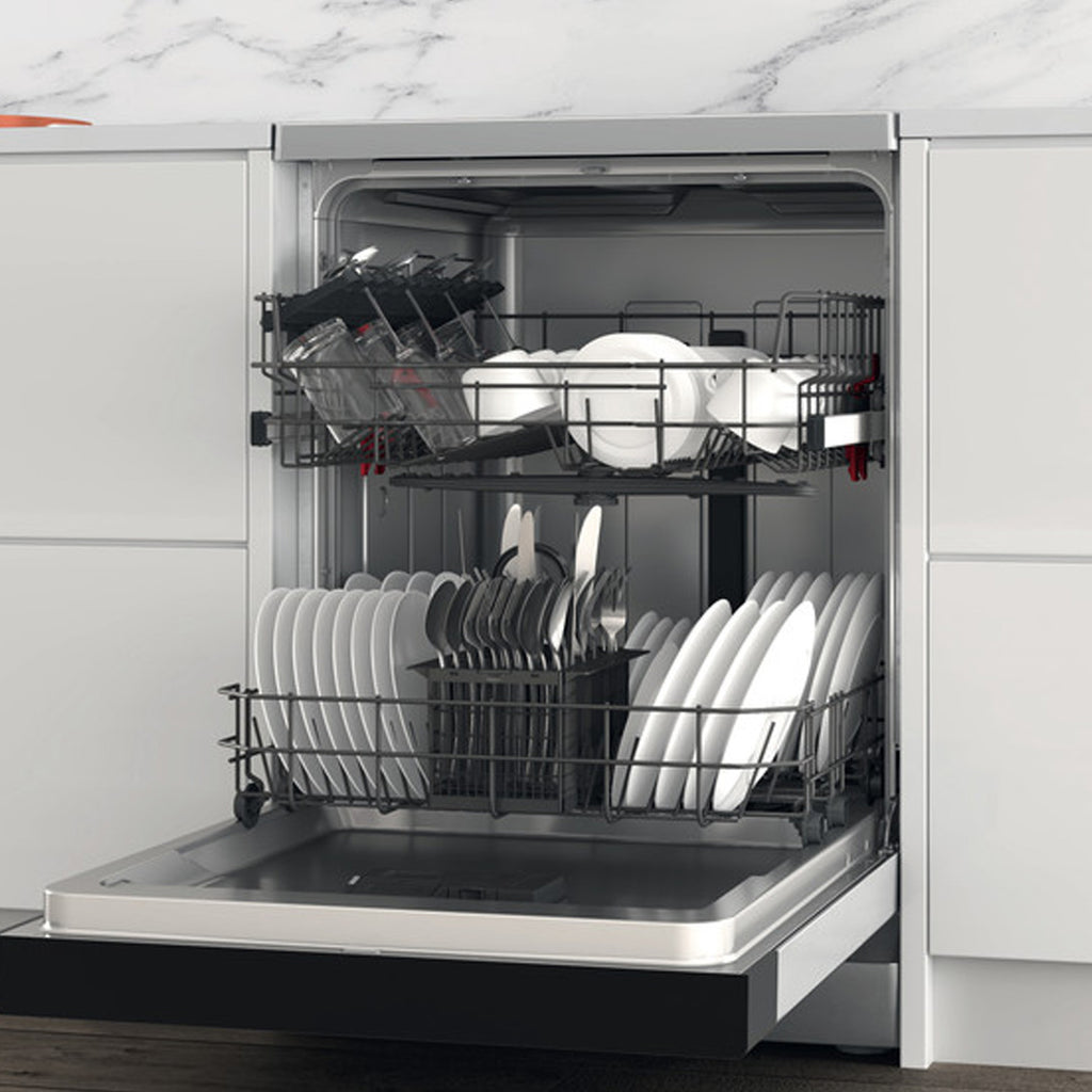 WHIRLPOOL 60cm Freestanding Dishwasher WFE2B19XSA
