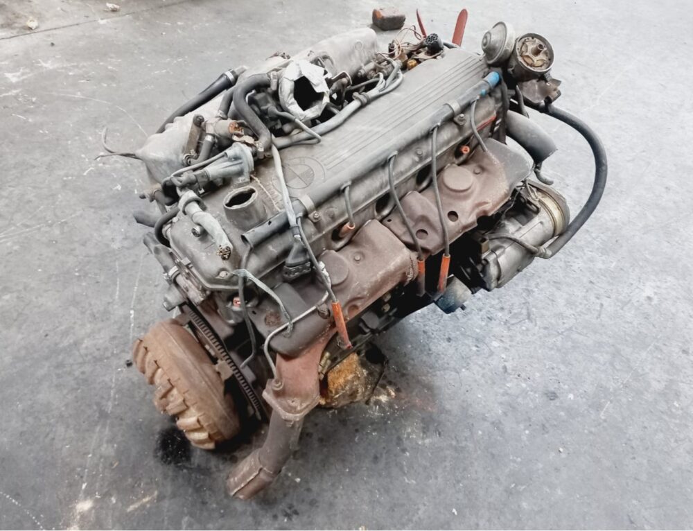 BMW 730i E32 3.0 6 CYL Petrol Engine 306EA (M30B30) - Image 5