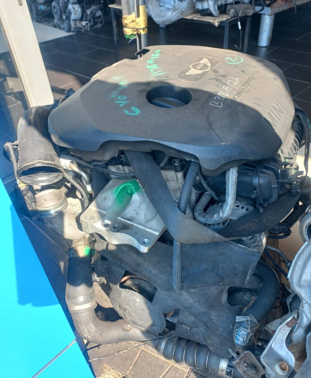 BMW/Mini Cooper 1.2-1.5 3 CYL Turbo Petrol Engine (B38A12A) - Image 2