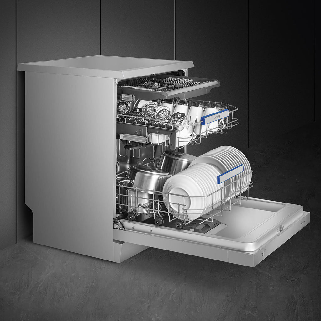 SMEG Universale Dishwasher DW83TXSA