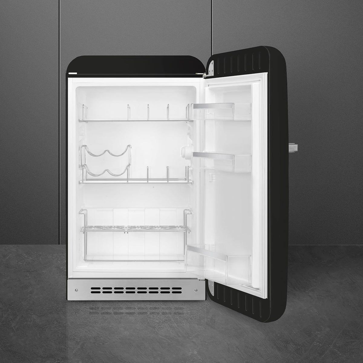 SMEG Free Standing Refrigerator FAB10HRBL5
