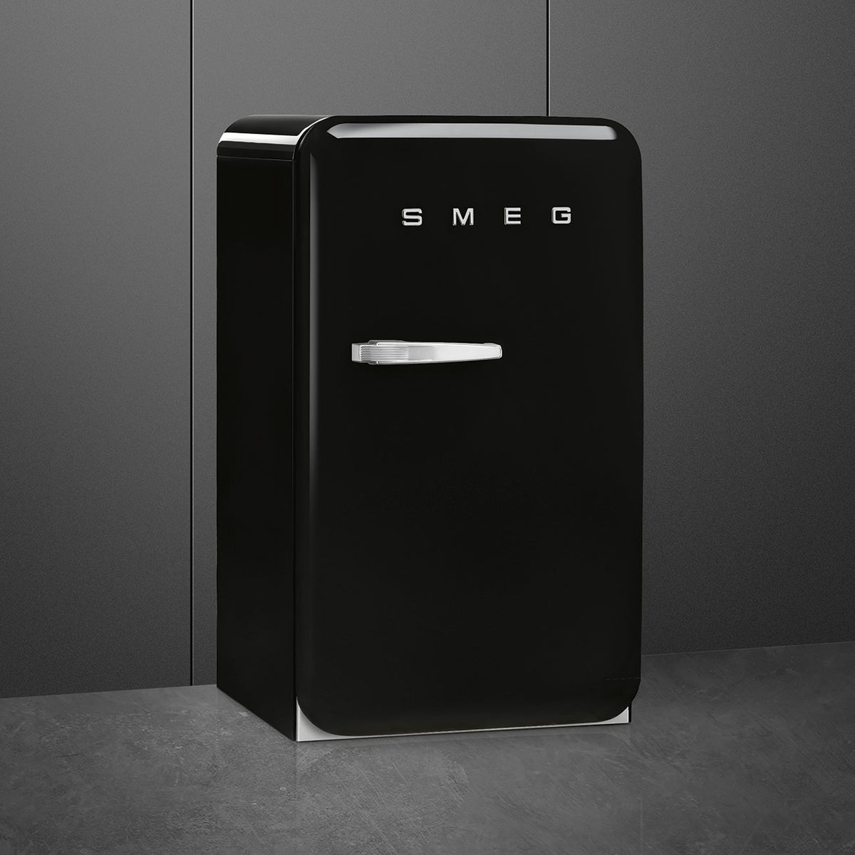 SMEG Free Standing Refrigerator FAB10HRBL5