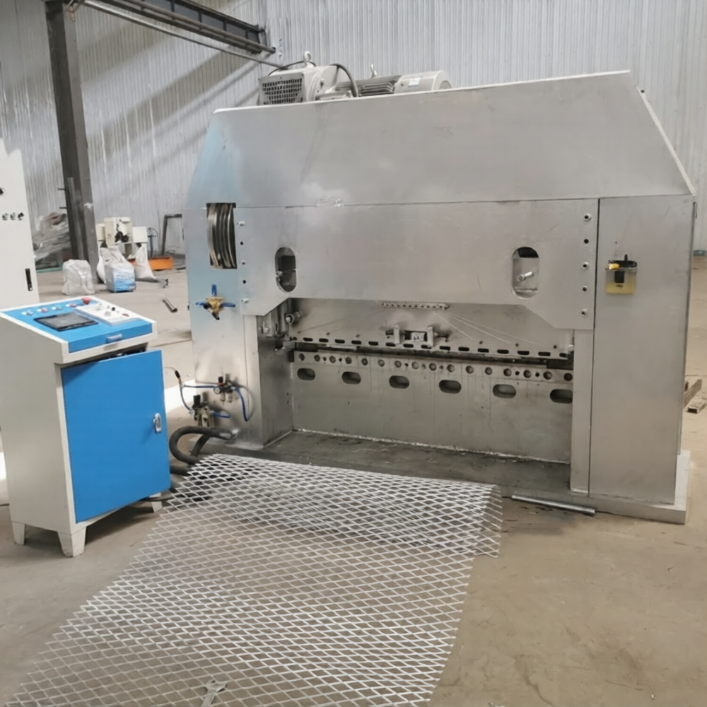 High-Speed CNC Expanded Metal Mesh Machine - Image 3