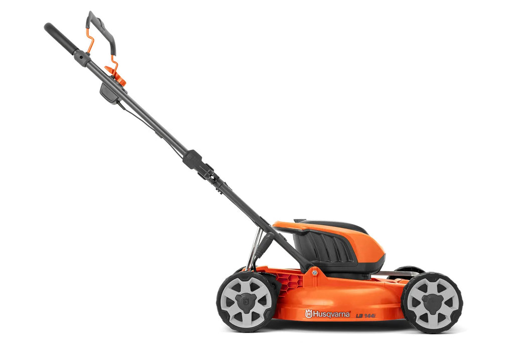 Husqvarna LB 144i Battery Powered Lawnmower - Image 4