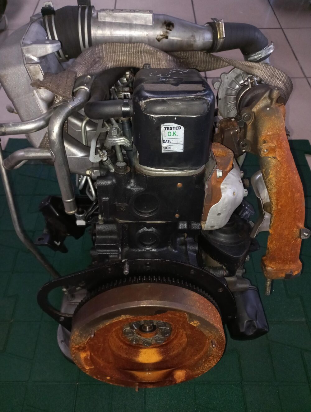 ISUZU 2.5 Turbo Diesel Engine (4JA1T) - Image 3