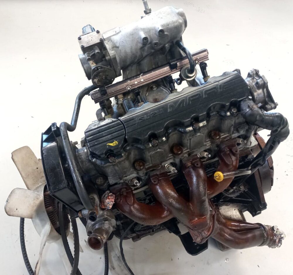 Isuzu KB240 2.4 4 CYL 8v MPI Petrol Engine (C24SE) - Image 4