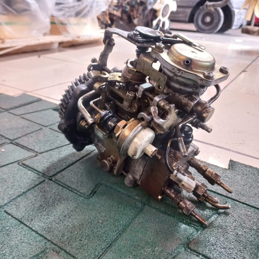 ISUZU KB280 Diesel Turbo Injector Pump
