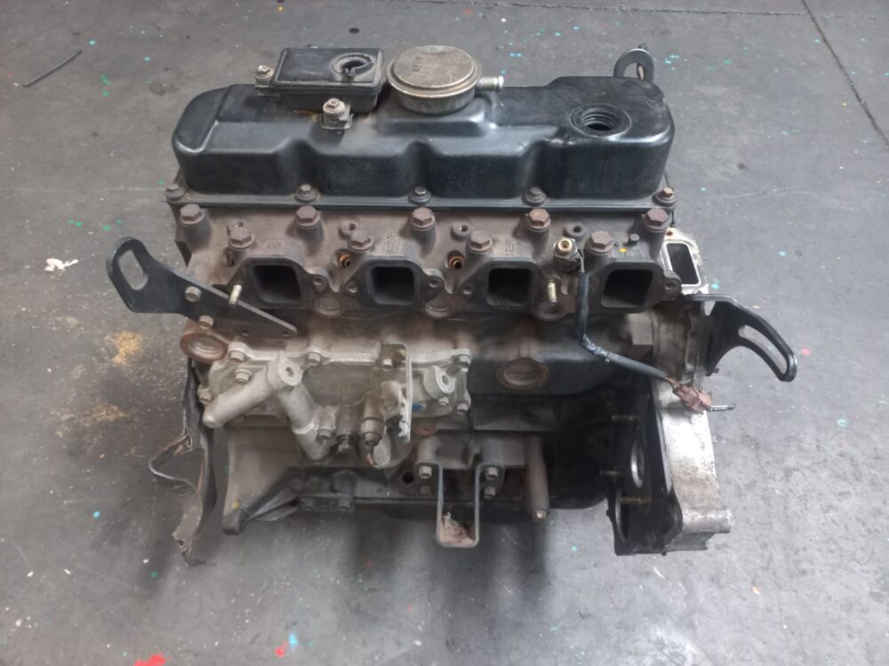 Nissan Hardbody 2.7 Diesel Head, Block &amp; Sump (Recon) (TD27T) - Image 2