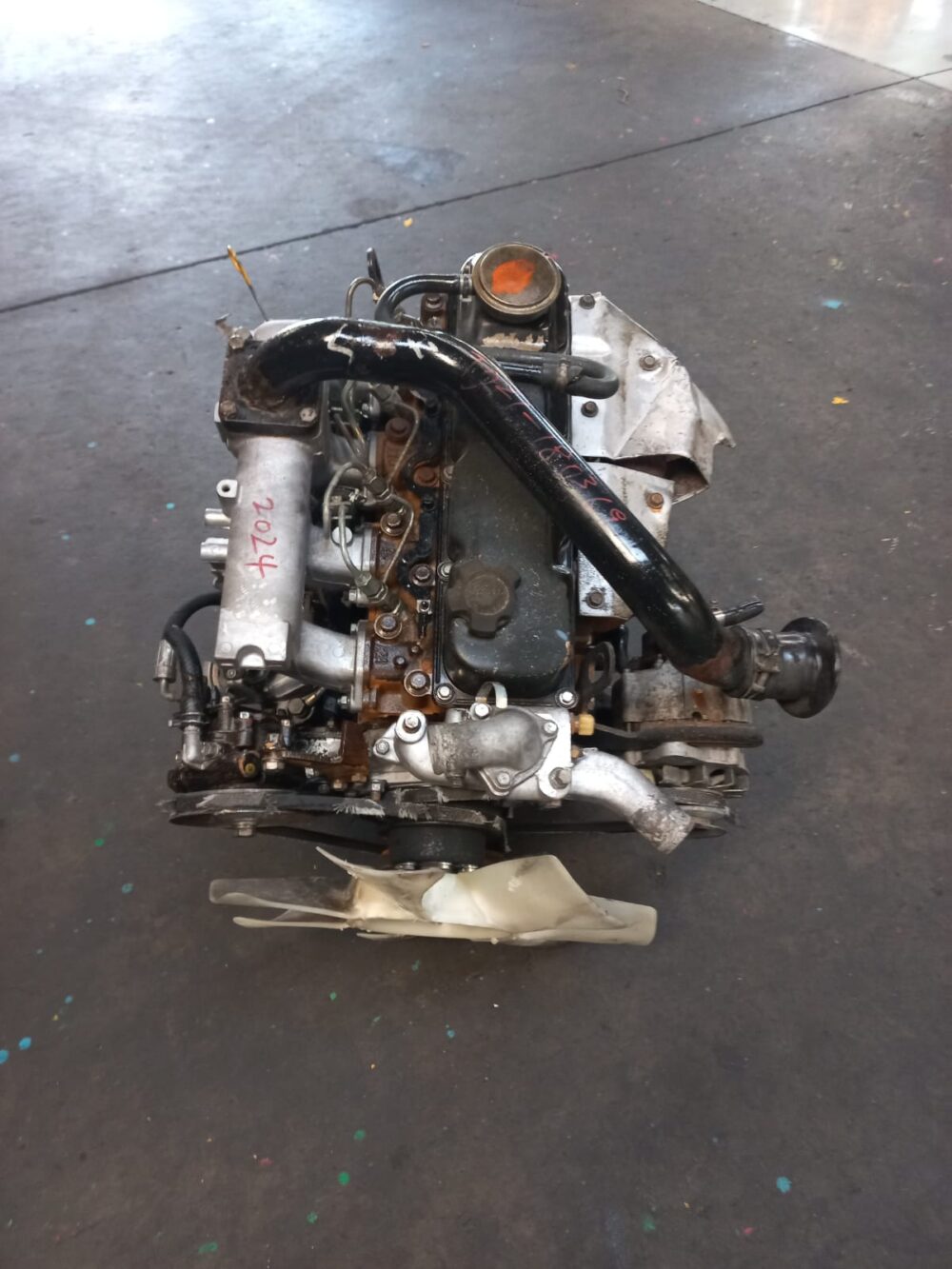 Nissan Hardbody 2.7 Non Turbo Diesel Engine (TD27) - Image 3