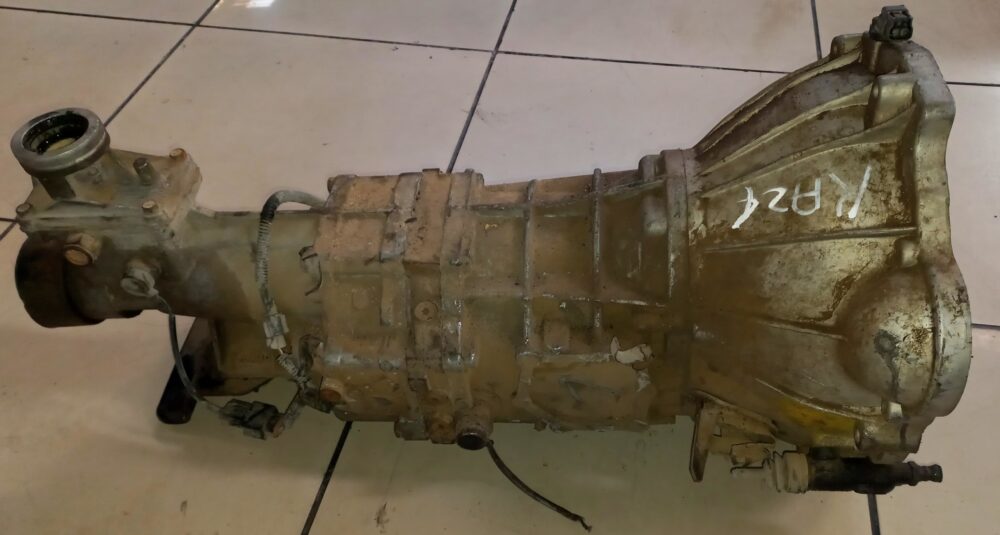 Nissan Hardbody NP300 4×2 Manual 5 Spd Gearbox (KA20 – KA24) - Image 4