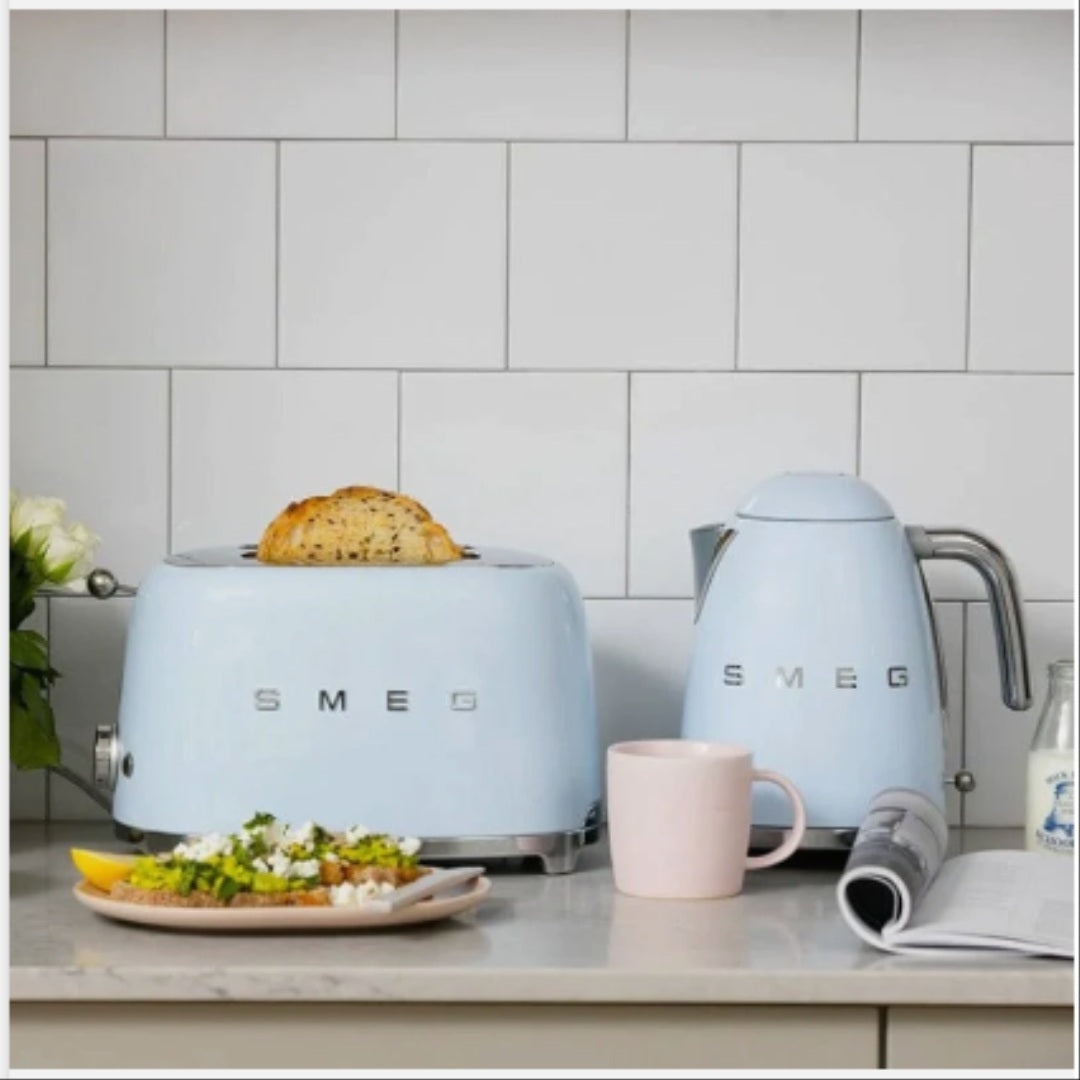 SMEG Blue Kettle KLF03PBSA