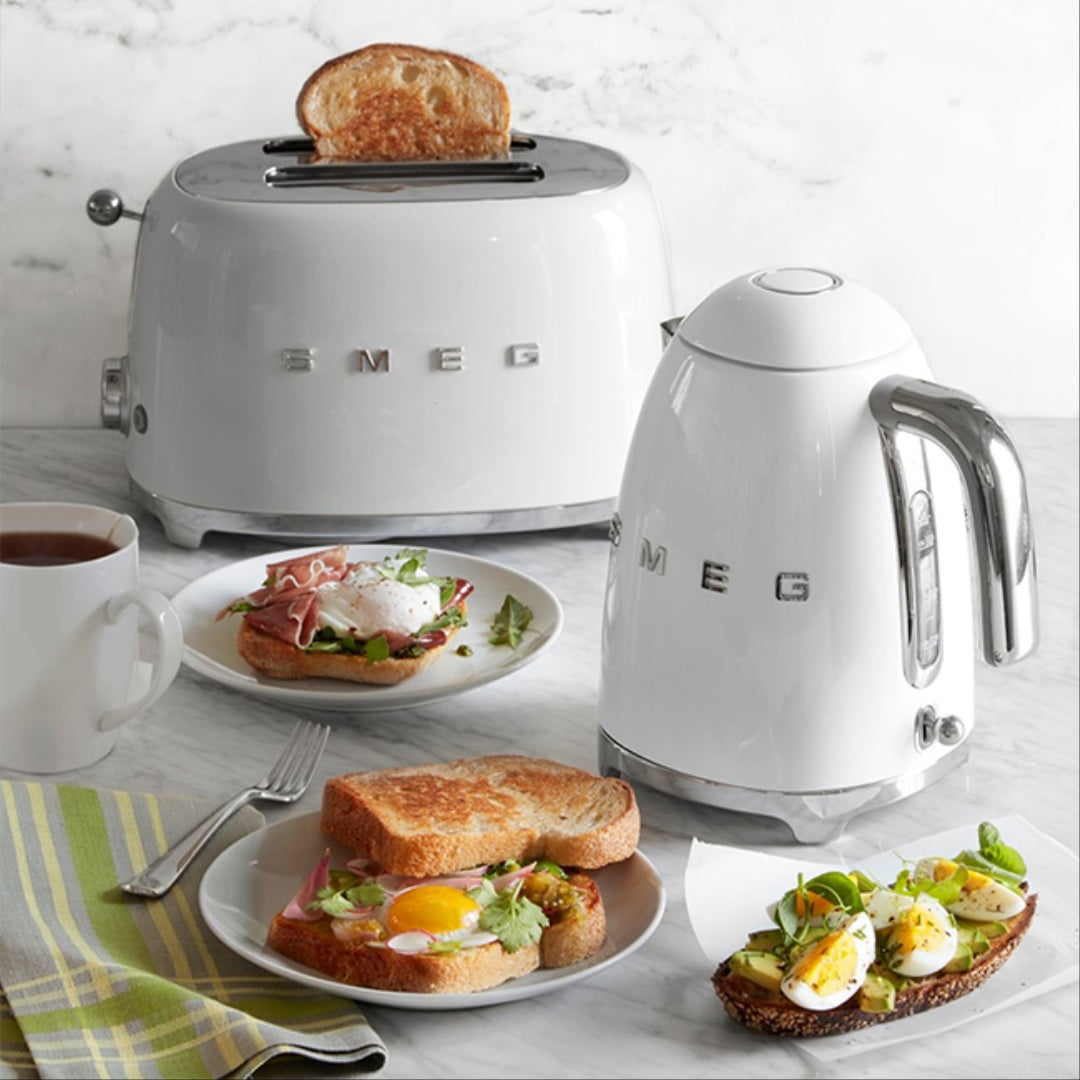 SMEG Kettle KLF03WHSA White