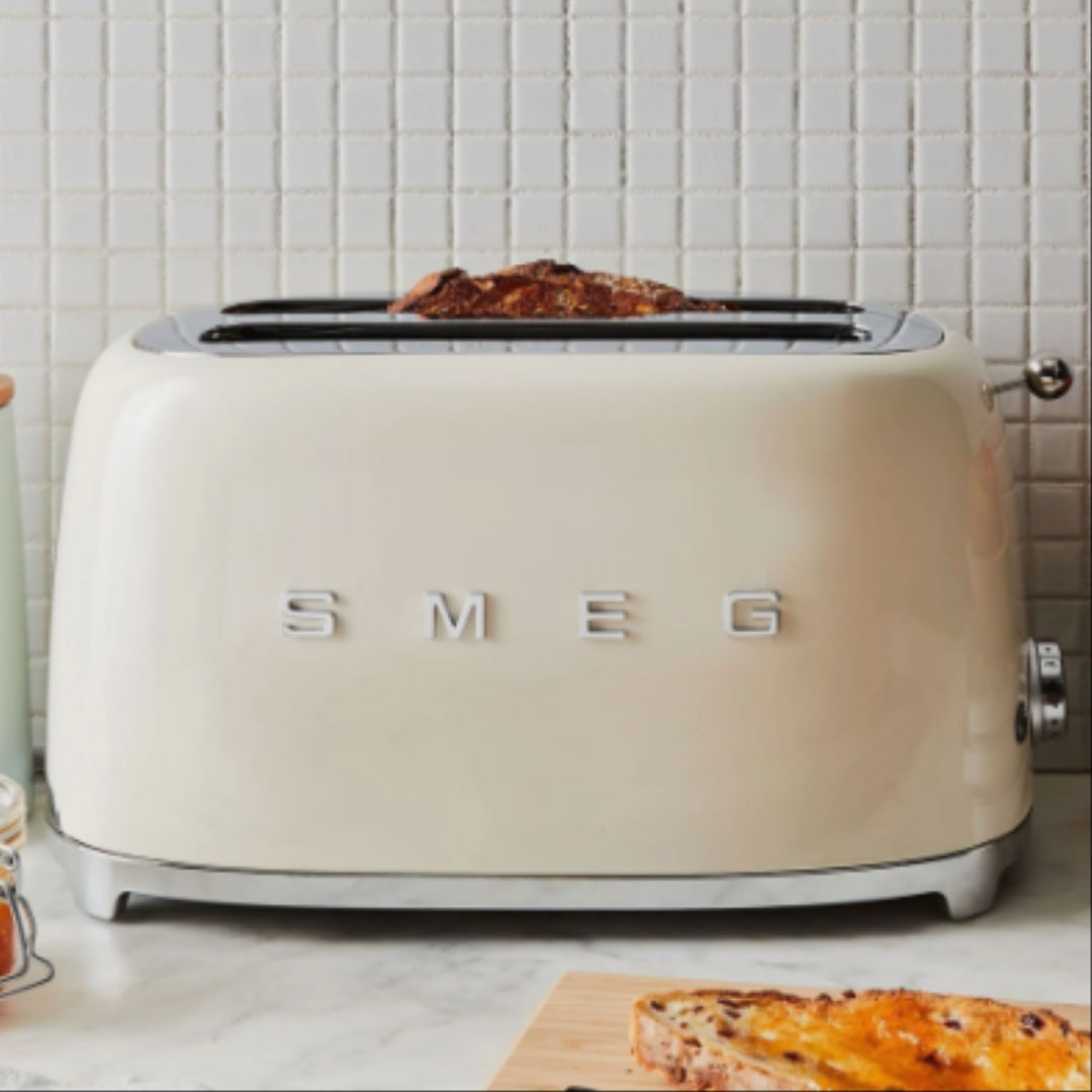 SMEG 4 Slice Toaster TSF02CRSA Cream