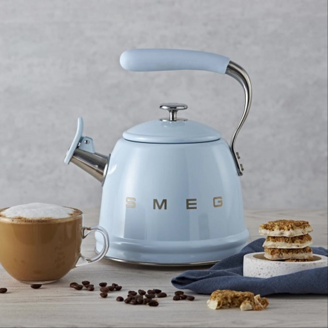 SMEG Whistling Kettle (P.Blue) CKLW2001PB