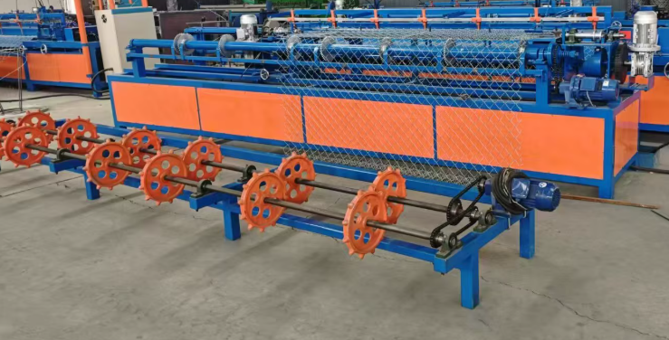 Automatic Single-Wire Chain Link Fence Making Machine – 0.8–3 m Width