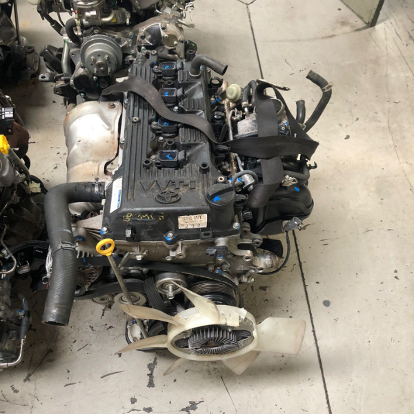 Toyota Hilux engine 2.0 VVTi 1TR - Image 2