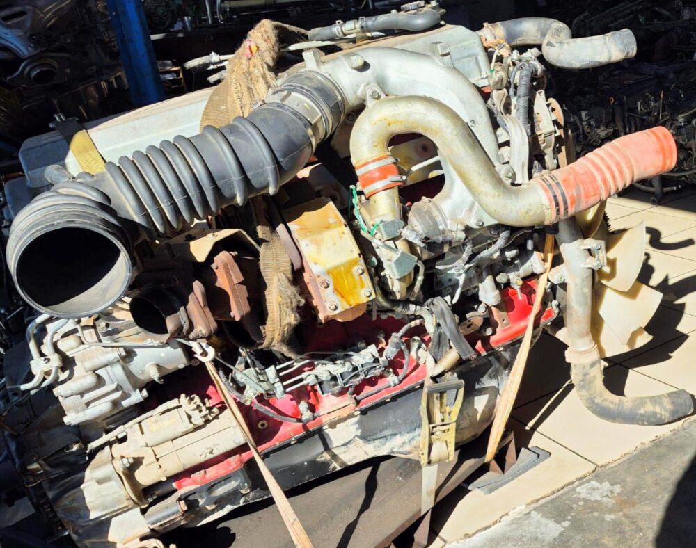 Toyota Hino 700 6.0 6 CYL Turbocharged Diesel Engine (E13CT) - Image 4