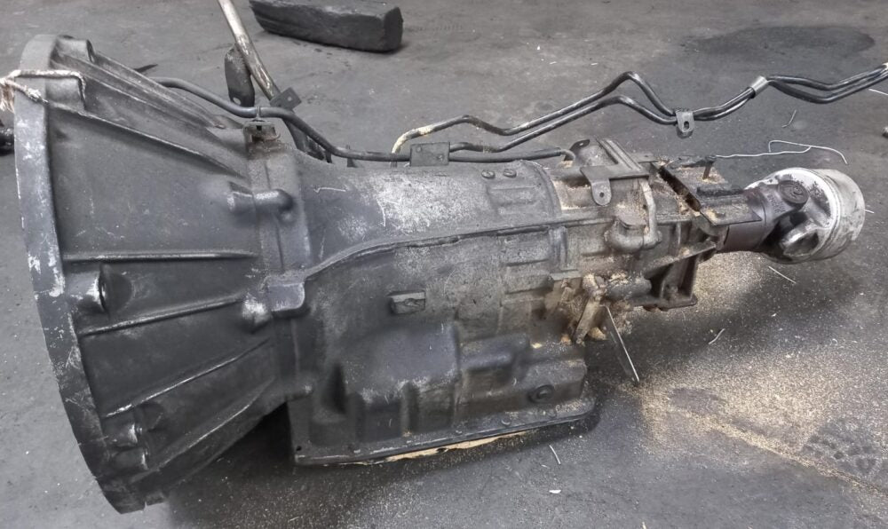 Nissan Navara 4.0 V6 4×4 Automatic Gearbox Complete (VQ40) - Image 2