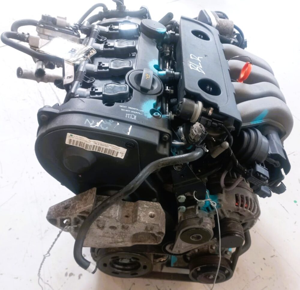Volkswagen Golf 5 2.0 FSi Petrol Engine (BLR) - Image 2