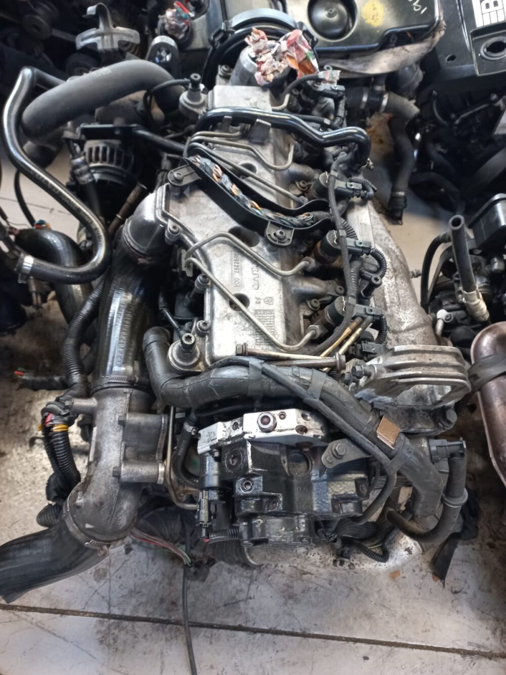 Volvo S60/S80 2.4 Diesel Engine (D5244T) - Image 2
