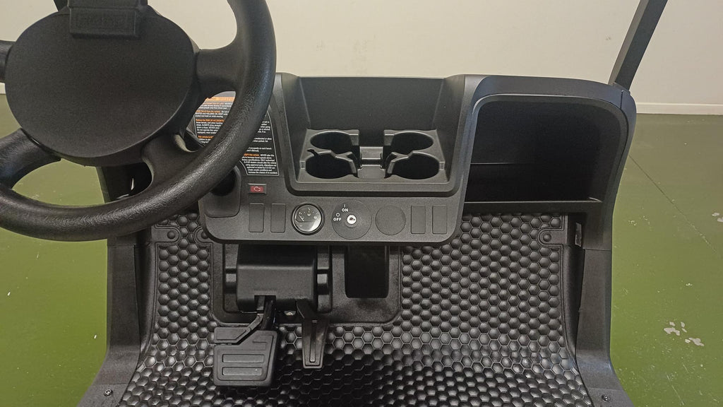 Demo RXV Fleet 2-Seater Petrol EX1 - Image 3