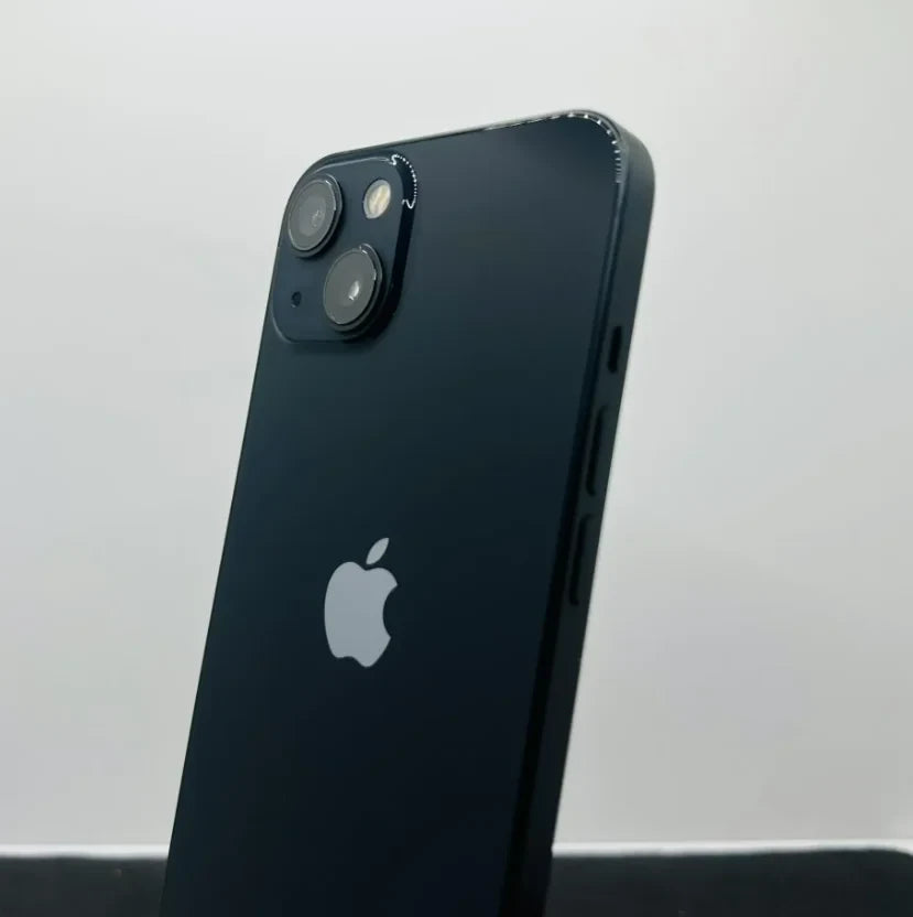 Apple iPhone 13 128GB - Black (Pre-Owned)
