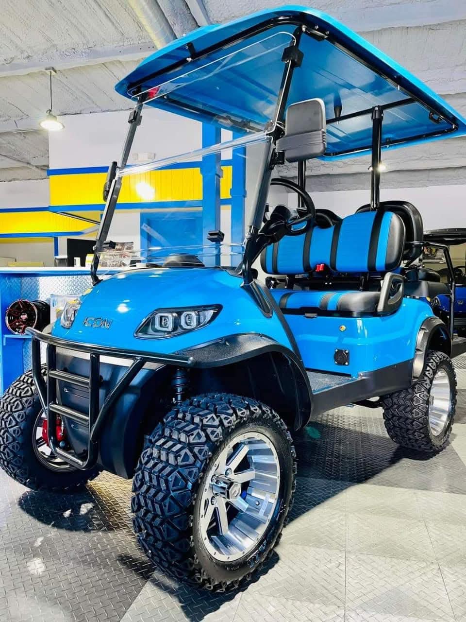 2022 ICON I40L Four-Passenger Electric Golf Cart