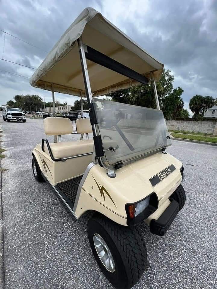 Club Car DS 48V Electric Golf Cart