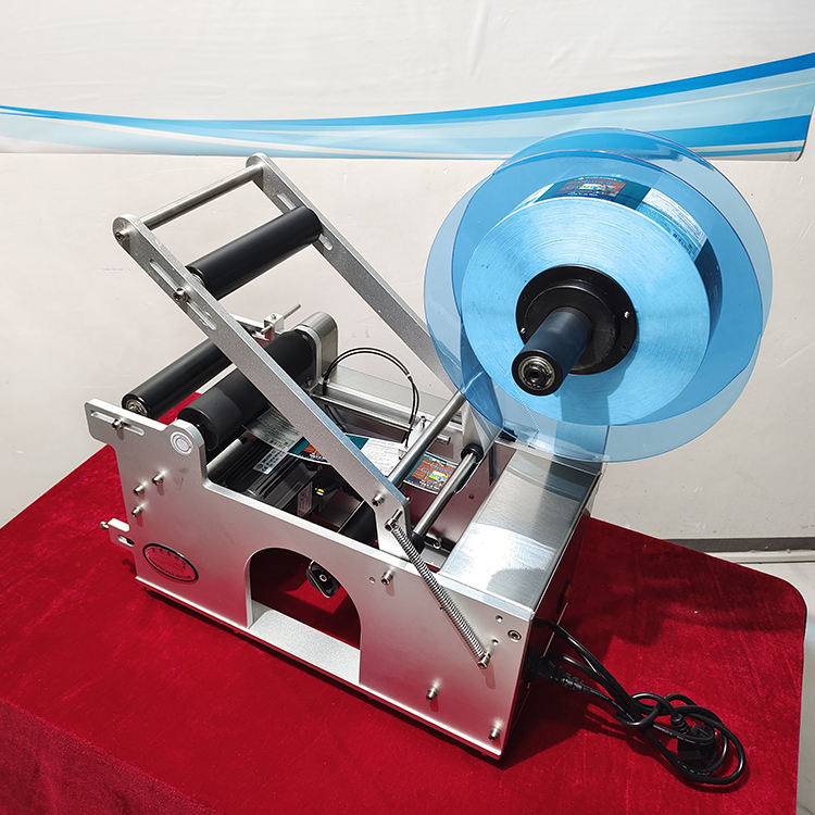 Semi-Automatic Desktop Round Bottle Labeling Machine - Image 3