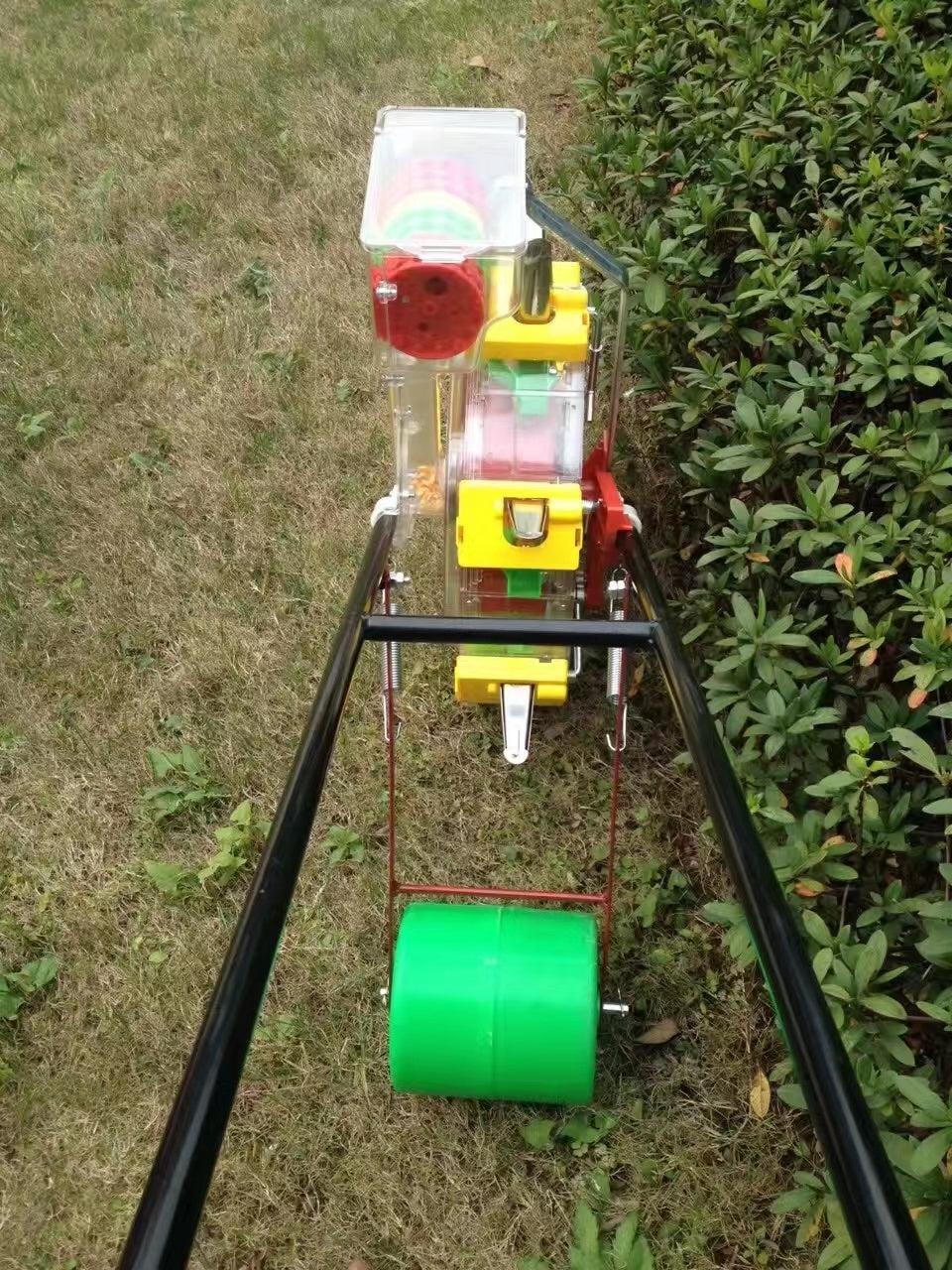 Manual Precision Corn Planter - Image 4