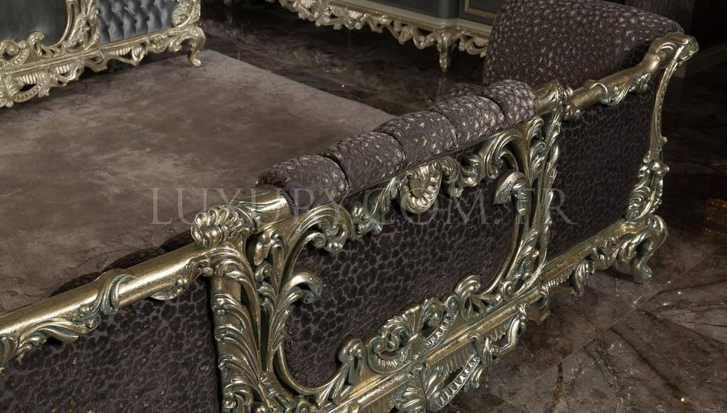 Wooden Antique Bedroom Suite Set - Image 4