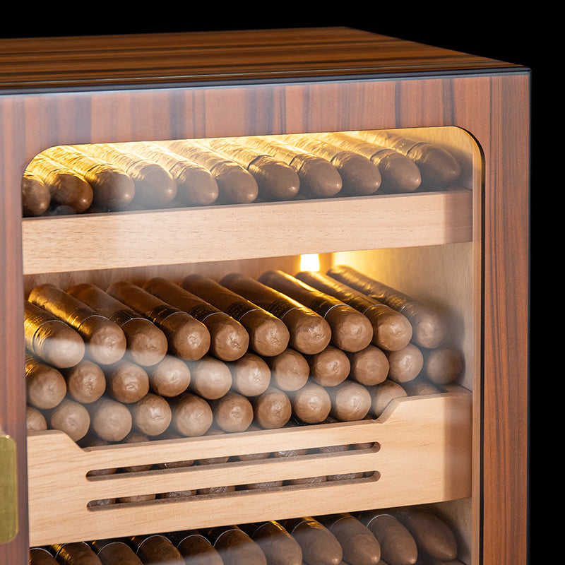 Luxury Portable LED Light Cigar Humidor - Image 5