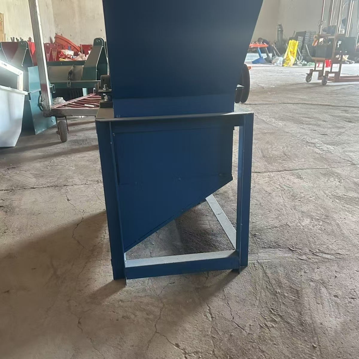 Portable Electric Soil & Fertilizer Crusher - Image 2