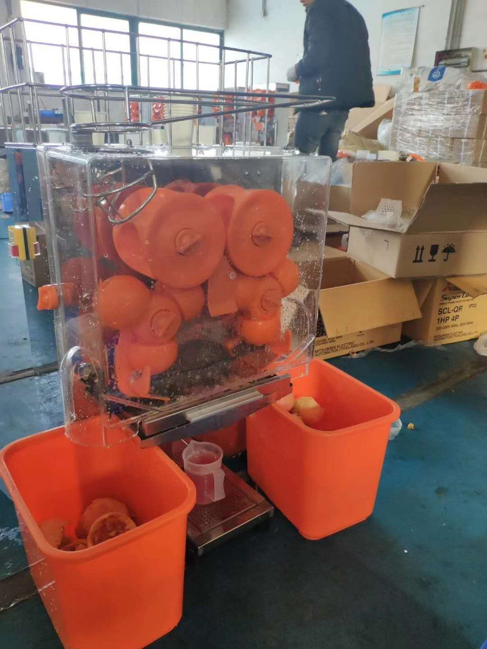 Countertop Commercial Automatic Orange Juicer - Image 5