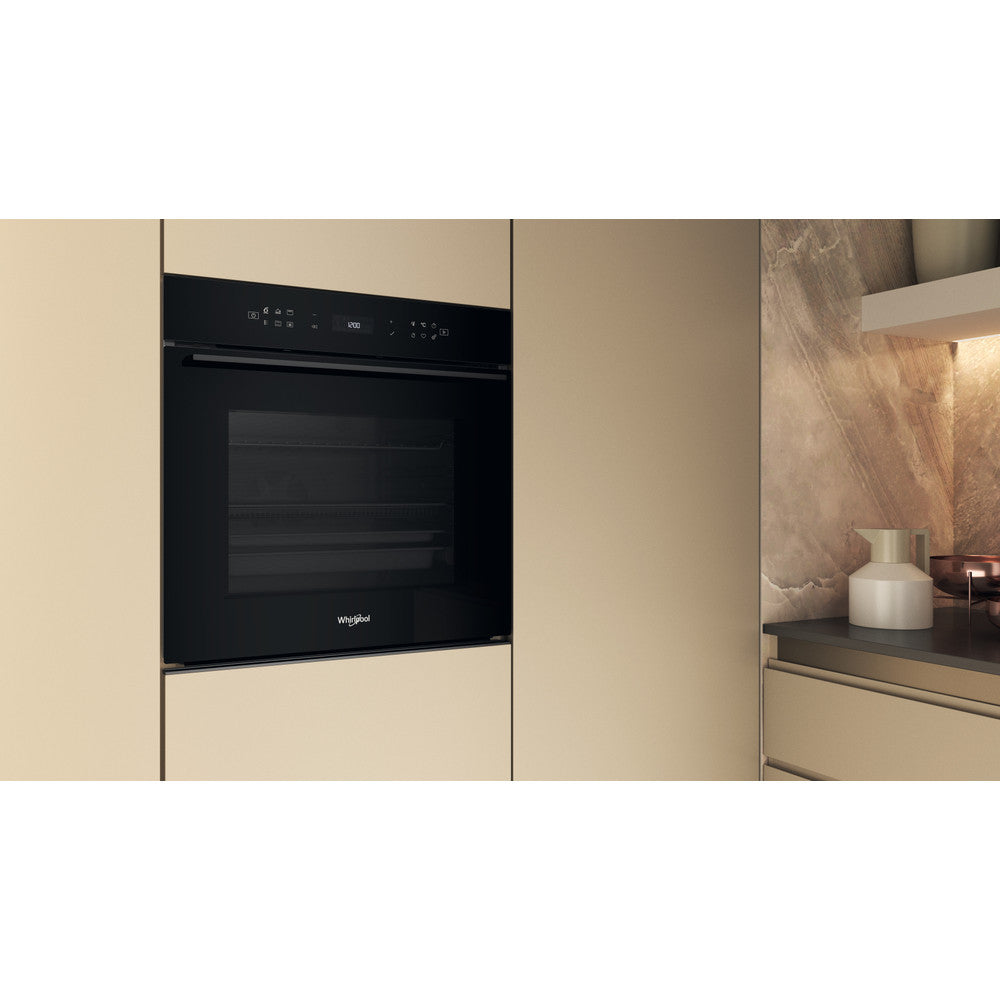 Whirlpool 60cm Black W7 Built-In Electric Oven – WOI78HT1SBA